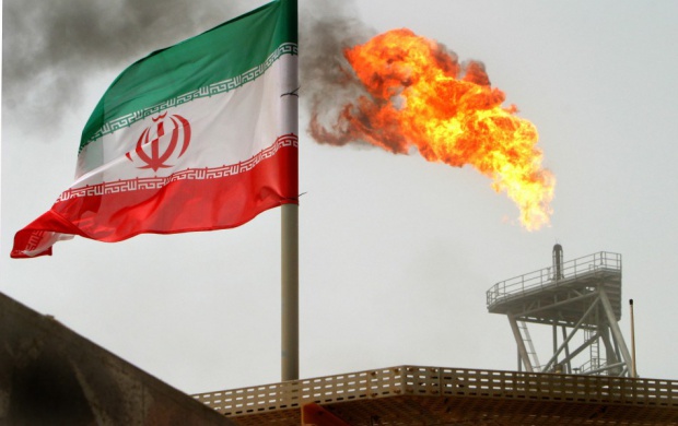 Иран започва редовни петролни доставки в ЕС през февруари