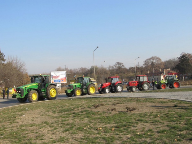 Блокадата на границата с Гърция вече е в ход