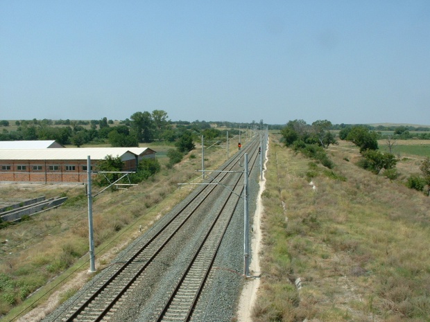 Държавата похарчи 10 млн. лв. за железница, която няма да се строи