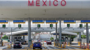 Мексико печели повече от работещите в САЩ, отколкото от петрола