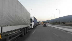 По около 150 евро са денгубите на камион заради блокадата по гръцката граница