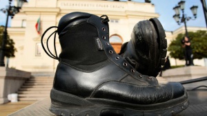 Калфин и Горанов искат всички силови ведомства да орежат социални придобивки