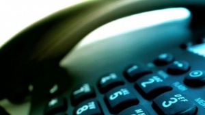 Жертвите на телефонни измами стават все по-възрастни, МВР припомни основните схеми