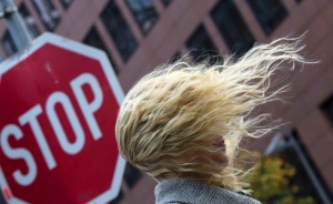 Жълт код за силен вятър в 24 области на страната