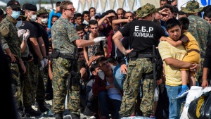 И Сърбия включва армията срещу мигрантите