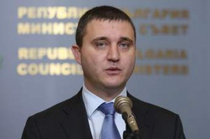 Горанов решава днес дали да уволни синдиците на КТБ