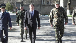 500 военни готови да заминат веднага за охрана на границата ни