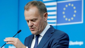 Доналд Туск: Няма да оставим Македония сама