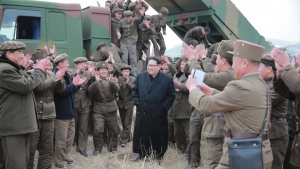 Северна Корея плаши с подобрени ядрени балистични ракети