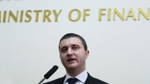 Депутати питат Горанов: Коя фирма всъщност разследва фалита на КТБ