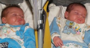 Виетнамка роди близнаци от различни бащи