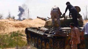 Тунизийската армия прочиства граничен град от ислямисти