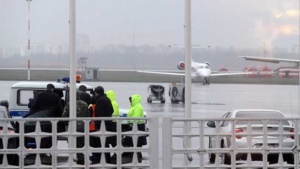 „Боинг 737-800” на Fly Dubai се разби в Русия, загинали са всичките 62 души на борда