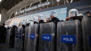 Безпрецедентни мерки за сигурност в Турция, 164 души бяха арестувани