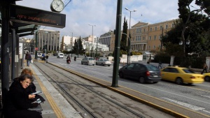Анархисти заплашват кондукторите в градския транспорт на Атина