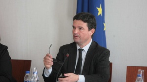 Зеленогорски не отстъпва – пак лансира проект за регулация на къмпингуването