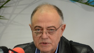 Ген. Атанасов: Борисов прави кадрова търговия, опитва се да задуши опозицията вдясно
