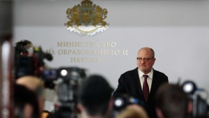 Осем причини взели главата на Тодор Танев като министър