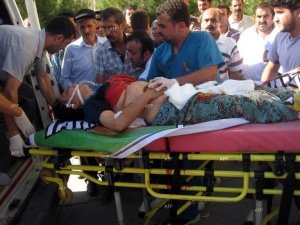 Експлозия в Диарбекир уби 6 полицаи и рани 23 души