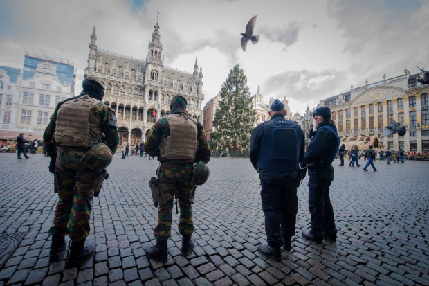 32 са жертвите на атентатите в Брюксел