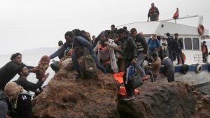 "Фронтекс" отмени връщане на мигранти в Турция заради бягството им