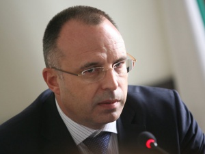 ДАНС нахлу във фонд „Земеделие”