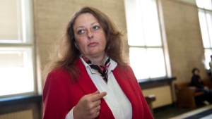 Три години затвор за ексшефката на Агенцията по вписванията