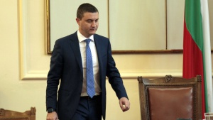 Парламентът поиска отчет от Горанов за какво ще бъдат похарчени 2,5 млрд. лева