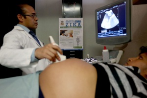 Учени съветват жените да раждат по-късно