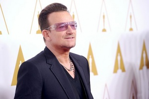 Боно: Трябва да променим мисленето си за бежанската криза в по-мащабен вид