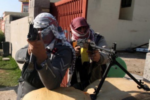 Сирийската армия се сражава на два фронта край Алепо