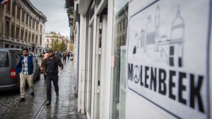 Форин афеърс: Тероризъм, дрога и клубове