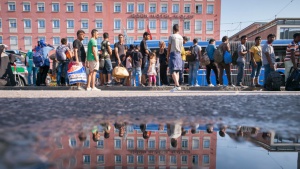 Македония спира месечни бежански наплив с 90 на 100