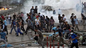 Ислямски терористи се готвят да влязат от Сирия в Турция смесени с бежанския поток