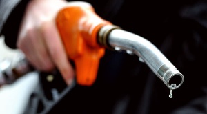 Антимонополната комисия проверява вериги бензиностанции