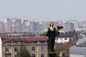 Жилищата в София продължават да поскъпват