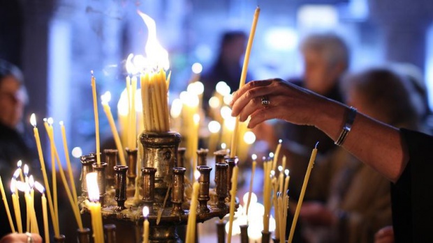 Паметта на децата, загинали при катастрофата в Лим, бе почетена с литургия