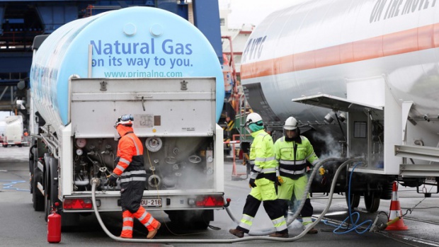 Първият американски танкер с втечнен  газ пристигна в Европа