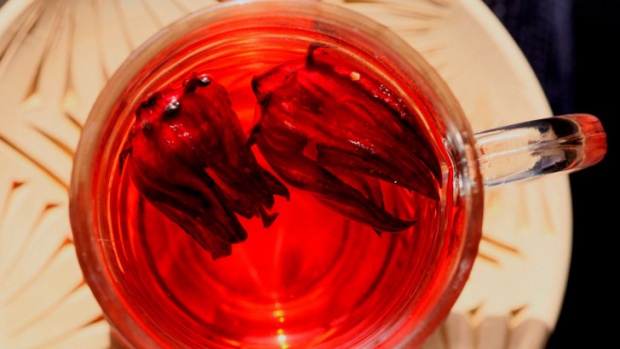 Китайски чай с рекордно висока цена, по-скъп от злато