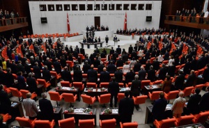 Масов бой в турския парламент заради промените в конституцията
