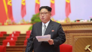 Севернокорейският лидер Ким вече е и председател на партията