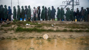 "Стратфор": Мерките на страните от ЕС срещу мигрантската криза ще блокират влизането на България и Румъния в Шенген