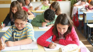 Близо 60 000 ученици се явиха на външно оценяване по български език и литература за 4 клас