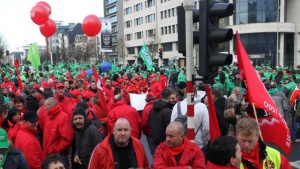 Затворническите надзиратели в Белгия на стачка - нахлуха в правосъдното министерство