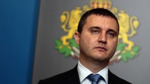 Данъчните ще искат обезпечения от търговците на горива! Държавата изгубила 109 млн. лв. от  ДДС-измами през 2015-та