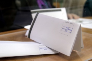 Протестите на българите в чужбина продължават докато се върне старият режим на гласуване