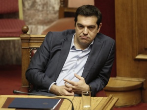 Гърция гласува пореден пакет реформи, за да удовлетвори кредиторите си