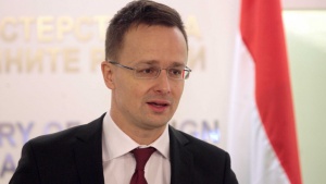 Унгария отхвърля автоматичното продължаване на санкциите срещу Русия