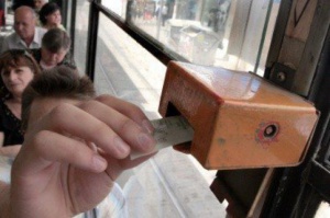 Старите билети за градски транспорт в София ще се подменят срещу доплащане