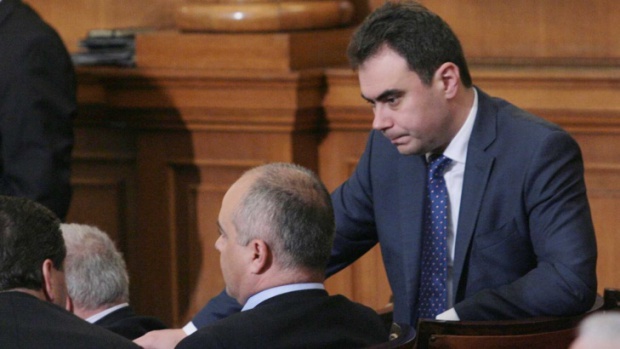 БСП заговори за тотален разрив между президента и ГЕРБ